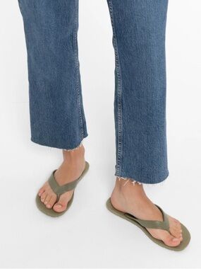 Matt & Nat Alberta Olive Green Ultra Comfort Vegan Flip Flops 37/38 Minimalist